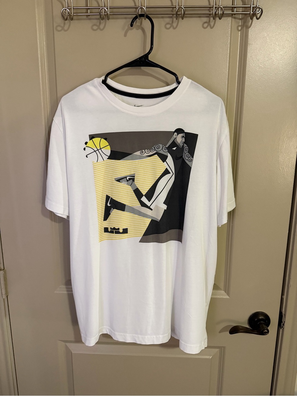 Nike LeBron Dri-FIT Graphic Tee White XL